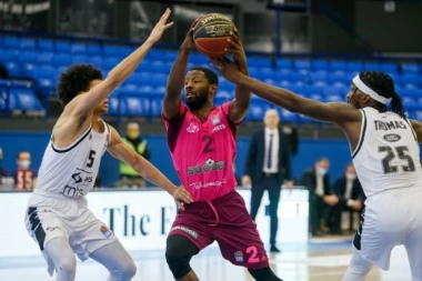 BUDUĆNOST PARTIZANA SVE SVETLIJA: Crno-beli MOĆNOM SERIJOM "rešili" Megu u ABA ligi!