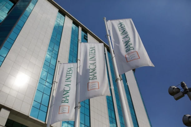 Banca Intesa je najbolja banka u Srbiji