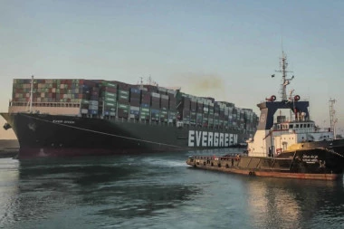 Novi PROBLEM! Brod Ever Given još uvek ne može da otplovi iz Sueckog kanala: OVO JE RAZLOG!