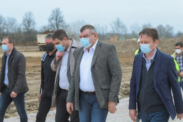 (FOTO) Grčić: Do Nove godine stvoriće se uslovi za otvaranje kopa "Radljevo"