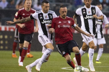 BOMBA NA RELACIJI TORINO-MINHEN: Bajern i Juve PLANIRAJU OPAKU TRAMPU!