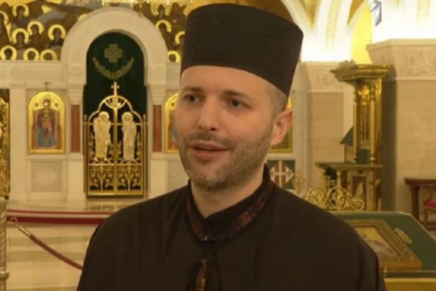 A PRIEST WHO WON OVER SERBIA: When he takes off his mantle, he puts on a white uniform, and this sacred place is visited because of him! (PHOTO)