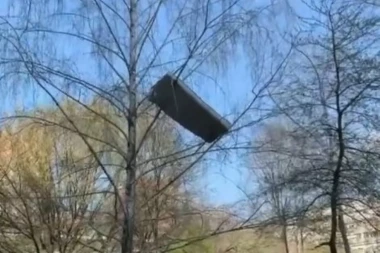 (VIDEO) ALADIN SLETEO! Nestvarna scena na Novom Beogradu, kako li je samo dospeo gore?