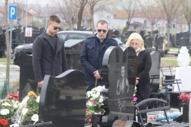 PREMINULO SEDAM BLISKIH LJUDI: Jelena ubijena prva, a nakon toga umirali Saša i ostali bez kojih je Marjanović ostao