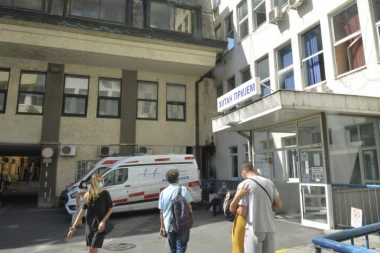 SVAKA IM ČAST! Prekršajno kažnjena lica VOLONTIRAJU u Kliničko-bolničkom centru ZEMUN: Jedan od njih ostaće da pomaže i nakon isteka KAZNE!