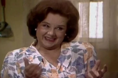 SVI STE MISLILI JEDNO O LEGENDARNOJ GLUMICI: Istina je potpuno drugačija, EVO ŠTA JE OLIVERA MARKOVIĆ KRILA 30 GODINA! (FOTO)