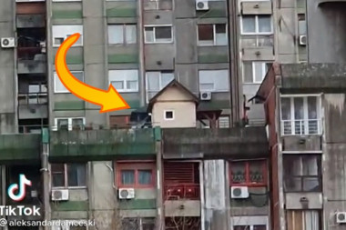 (VIDEO) NA BANJICI ČUDO NEVIĐENO: Čovek bukvalno na terasi napravio kuću! Pogledajte na šta to liči