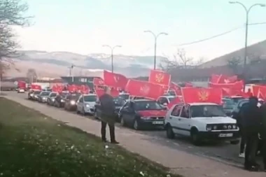 (VIDEO) MILOVE KOMITE PRAVE HAOS! "Patriotske" auto kolone i večeras na ulicama širom Crne Gore