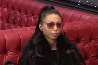 (VIDEO) PROCURIO VRELI SNIMAK TAKIJEVE ĆERKE PRE ZADRUGE: Maja pokazala OGROMNE SILIKONE, a tek da joj vidite zadnjicu, pašće vam vilica!