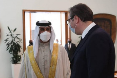(FOTO) Predsednik Vučić ugostio izaslanika kralja Bahreina: Šeik u dvodnevnoj poseti našoj zemlji