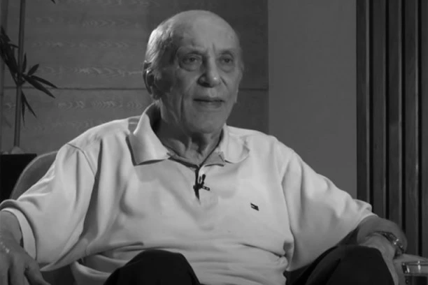 Od nje se do smrti nije odvajao: Pevačev kum otkrio čiju je sliku Tozovac NOSIO U NOVČANIKU!