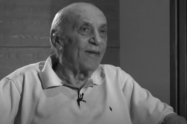 SVE JE POČELO OPERACIJOM: Kum Predraga Živkovića Tozovca skrhan bolom: BIO JE ČOVEK PUN ŽIVOTA!