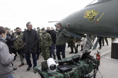 PREDSEDNIK SRBIJE DANAS NA TAKTIČKOJ VEŽBI "ODGOVOR 2021": Učestvuje više od 1.200 pripadnika Vojske i oko 300 pripadnika policije!