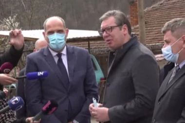 Žena prišla Vučiću u Majdanpeku: Njeno PITANJE je mnoge iznenadilo, ali je predsednik odgovorio kao iz topa!