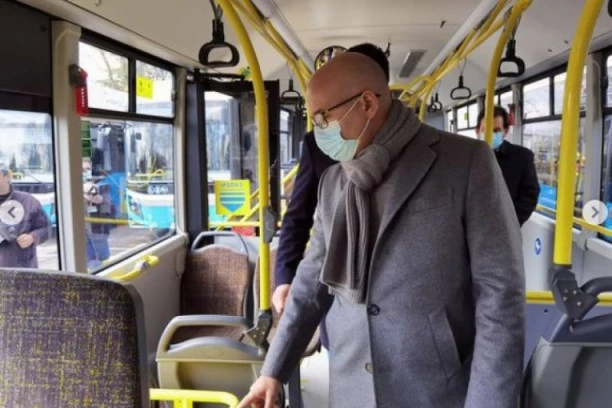 Vučević ponosno o rezultatima rada: NOVI SAD UNAPREĐUJE SVOJ GRADSKI PREVOZ, BOGATIJI SMO ZA 29 AUTOBUSA!