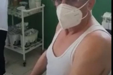 ERA OJDANIĆ SE VAKCINISAO PROTIV KORONE: Folker se oglasio i otkrio kako se oseća