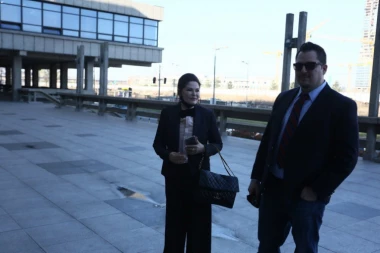 MIRJANA I DEVIN U SUDNICI: Miroslava ne očekujem, ali POBEDU DA!