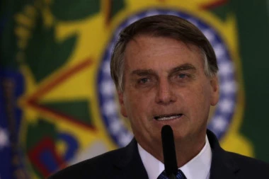 BRAZILSKI PREDSEDNIK NE PRIZNAJE PORAZ! Sarađivaće sa novom vladom, ali su čestitke Luli da Silvi izostale!
