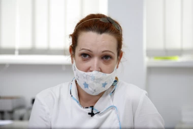 Dr Danica Ćujić rešila dilemu: Evo da li je OPASNO kombinovati RAZLIČITE PROIZVOĐAČE VAKCINA protiv korone