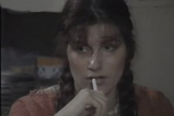 MILJANA IZ "ĐEKNE" DANAS JE  ZANOSNA PLAVUŠA:  U seriji je bila stidljiva se seljančica,sada je niko ne bi prepoznao!