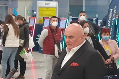 PALMA ODVEO LEKARE U EGIPAT: Ti ljudi su podneli veliki teret, ZASLUŽILI SU DA SE ODMORE