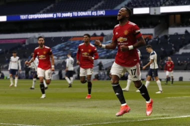 SOLSKJER NADMUDRIO MURINJA: Totenhem ponovo ispustio prednost, Junajted preokrenuo i Portugalca doveo na ivicu otkaza!