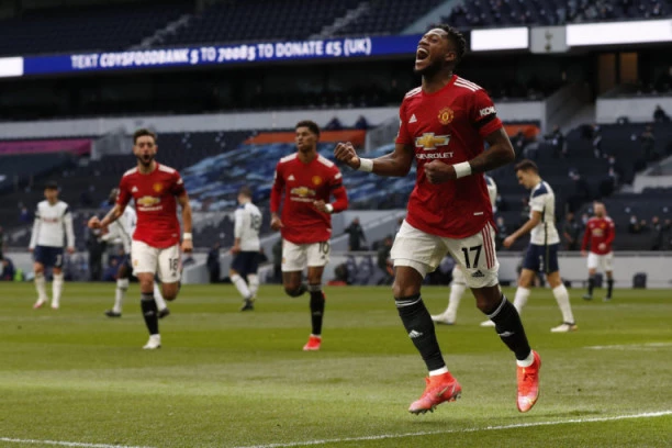 SOLSKJER NADMUDRIO MURINJA: Totenhem ponovo ispustio prednost, Junajted preokrenuo i Portugalca doveo na ivicu otkaza!