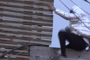 (VIDEO) REPER POBEGAO IZ RIJALITIJA DA NE BI TUKAO TARU?  Ša preskočio ogradu uz zabrinjavajuće reči!