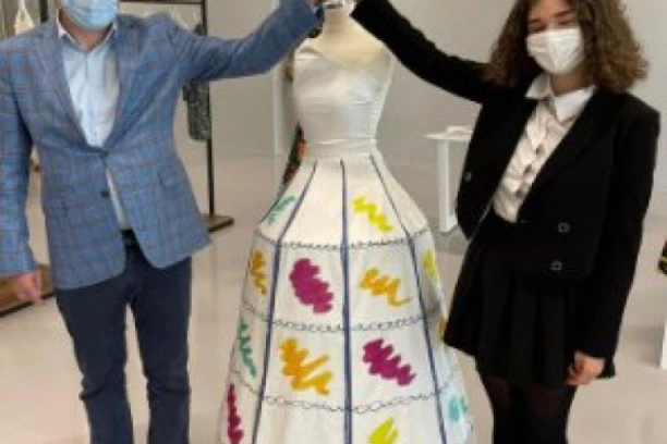 Grad Beograd podržao našu mladu dizajnerku: TARA KATARINA OSVAJA SVET!