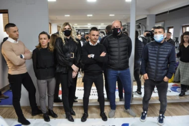 U Novom Pazaru zaživela akcija "Budi zdrava - vežbaj sa nama"