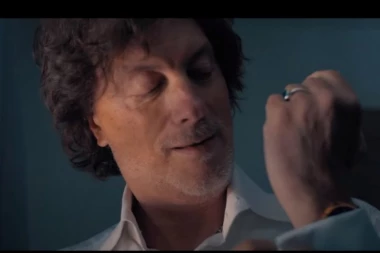 OVAKO TONČI HULJIĆ GLEDA NA ĆERKINU ROMANSU: Hana je u vezi sa 14 godina STARIJIM pevačem i čeka dete, a ovo je muzičar rekao za zeta!