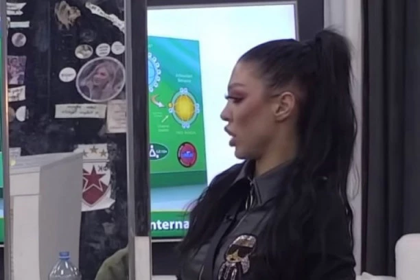 (VIDEO) Maja OVO nije znala: OTKRIVENA TAJNA koju je Janjuš dugo čuvao, kad je čula NIJE JOJ BILO SVEJEDNO!