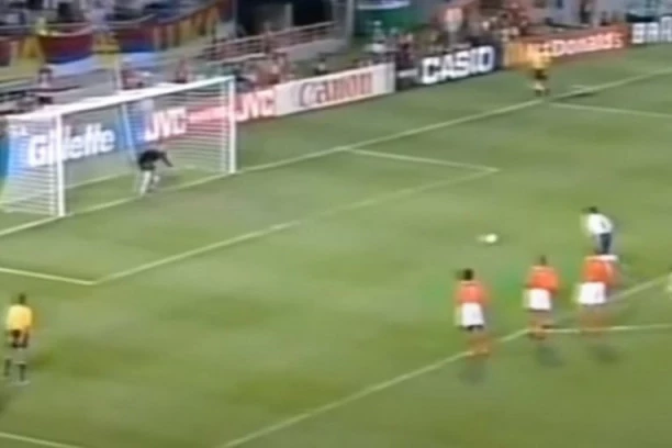 ISTINA O PREČKI KOJA I DANAS BOLI CELU NACIJU! Otkriveno ko je trebalo da šutira i zašto je PENAL IZVEO MIJAT! (VIDEO)