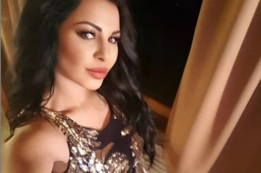 Tina Ivanović zbog pesama trpi TORTURU, jedna ju je posebno NEGATIVNO OBELEŽILA: NAZIVAJU ME SPONZORUŠOM! (VIDEO)