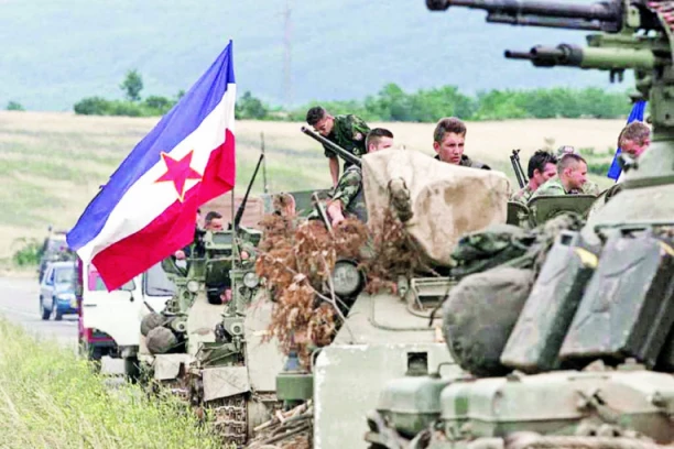 RASPAD DRŽAVE PO CIA SCENARIJU: Jugoslavija im je koristila u Hladnom ratu i za obračun sa SSSR, a kada su završili posao, razbucali su zemlju