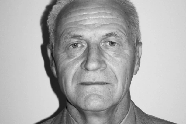 VELIKA TUGA: Preminuo Miomir Đurić-Mića!