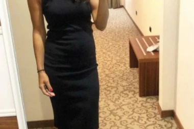 (FOTO) PORODILA SE ZVEZDA GRANDA: Pevačica objavom iz porodilišta RASTOPILA SRCA JAVNOSTI, DOBRO NAM DOŠLA NAJSJAJNIJA MOJA DANICE!