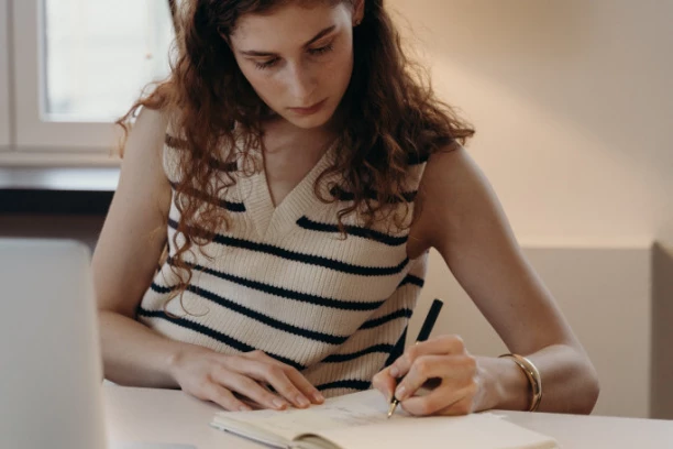 U VAŠEM IMENU JE ZAPISANA SUDBINA! Izračunajte BROJ SREĆE i saznajte kakva budućnost vas čeka! BRZO OLOVKU U RUKE