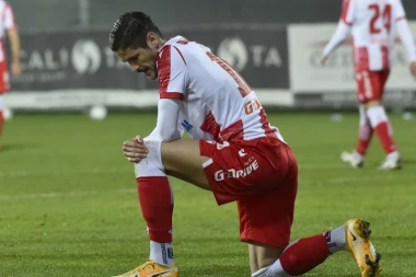 SRBIN POTPISUJE UGOVOR ŽIVOTA: Umesto Falčinelija STIŽE novi napadač!