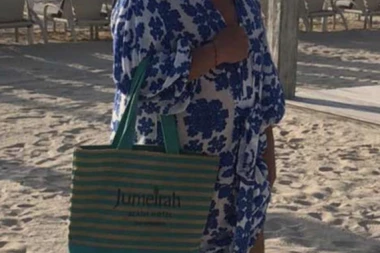 (FOTO) ĐANI PO DUBAIJU ŠETA KAO TRANDŽA! Folker glavna atrakcija na letovanju!