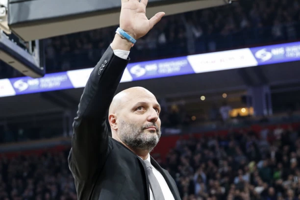 Srpeki trener posle uspeha ponovo pakuje kofere: Đorđeviću OTKAZ kao  "nagrada" za titulu!