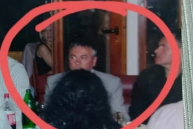 JEDINSTVENA SRBIJA: Laži Miće Jovanovića, a ovo vlasniku Megatrenda NIJE PRVI PUT!