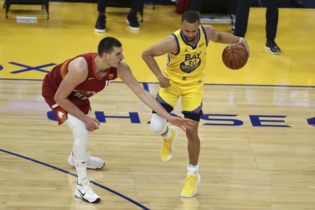 MVP PARTIJA KARIJA PROTIV JOKIĆA: Voriorsi DEMOLIRALI Denver!