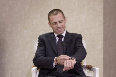 VELIKANI ILI RAVNOZEMLJAŠI? Ove reči Čeferina ODJEKNULE Evropom!