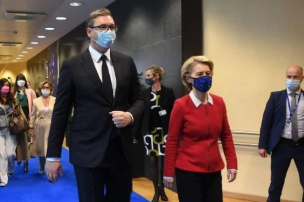VUČIĆ DIREKTNO IZ BRISELA: Sastao se sa Ursulom for de Lajen, razgovor o evrointegraciji i infrastrukturi