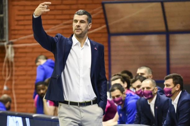 Jovanović uoči meča sa Zvezdom: Stranci im doprinose rezultatima, pogotovo Ivanović i Holins!