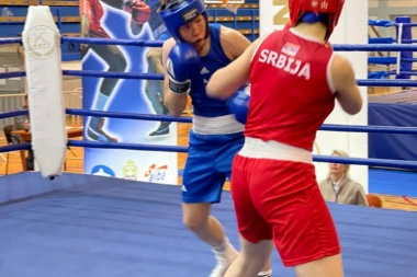 (FOTO) SVE JE SPREMNO ZA FINALE: Beograd u ritmu boksa