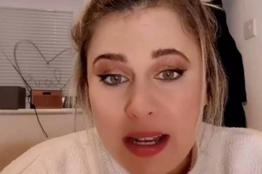 (VIDEO) NAĐA SAZNALA DA JE DEČKO VARA ZAHVALJUJUĆI SATU: Evo zašto joj žene širom sveta čestitaju!