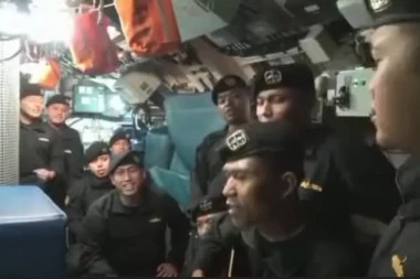 (VIDEO) OTPEVALI "VIDIMO SE KASNIJE" NAKON ČEGA IH JE PROGUTALO MORE! Potresni poslednji snimak mornara koji su umrli u mukama