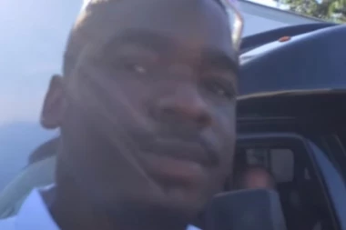 AMERIKA U SUZAMA: Poznati fudbaler preminuo u 34. godini!